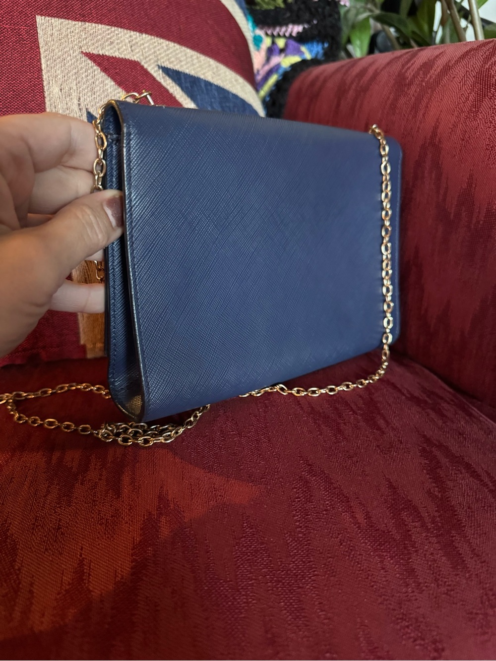 Salvatore Ferragamo Navy Leather Chain Shoulder bag with Gold Hardware - Picture 7 of 15